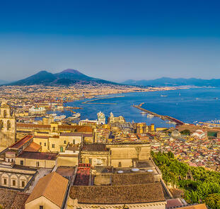 Golf von Neapel ─ Highlights zwischen Neapel, Pompeji und der Amalfitana Golf von Neapel ─ Highlights zwischen Neapel, Pompeji und der Amalfitana