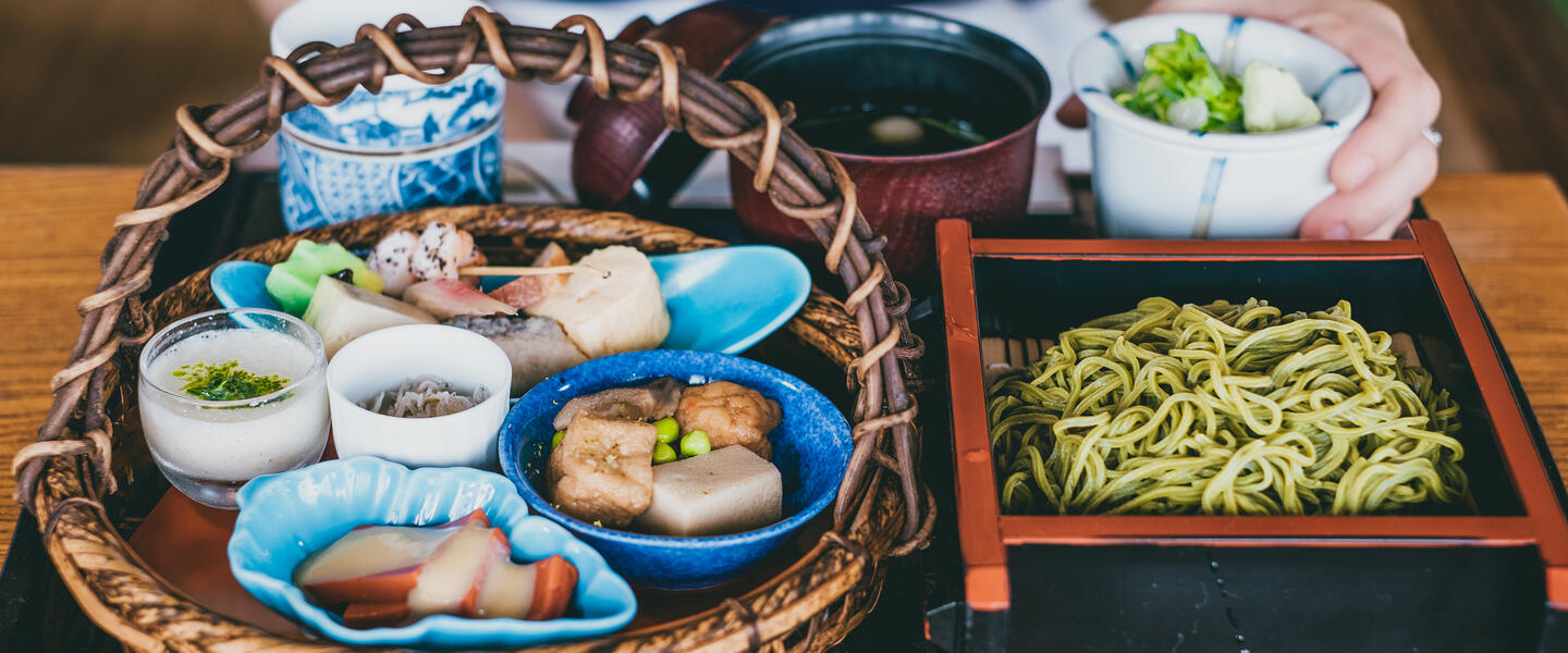 Japan - Sakura, Soba und Sake Japan - Sakura, Soba und Sake