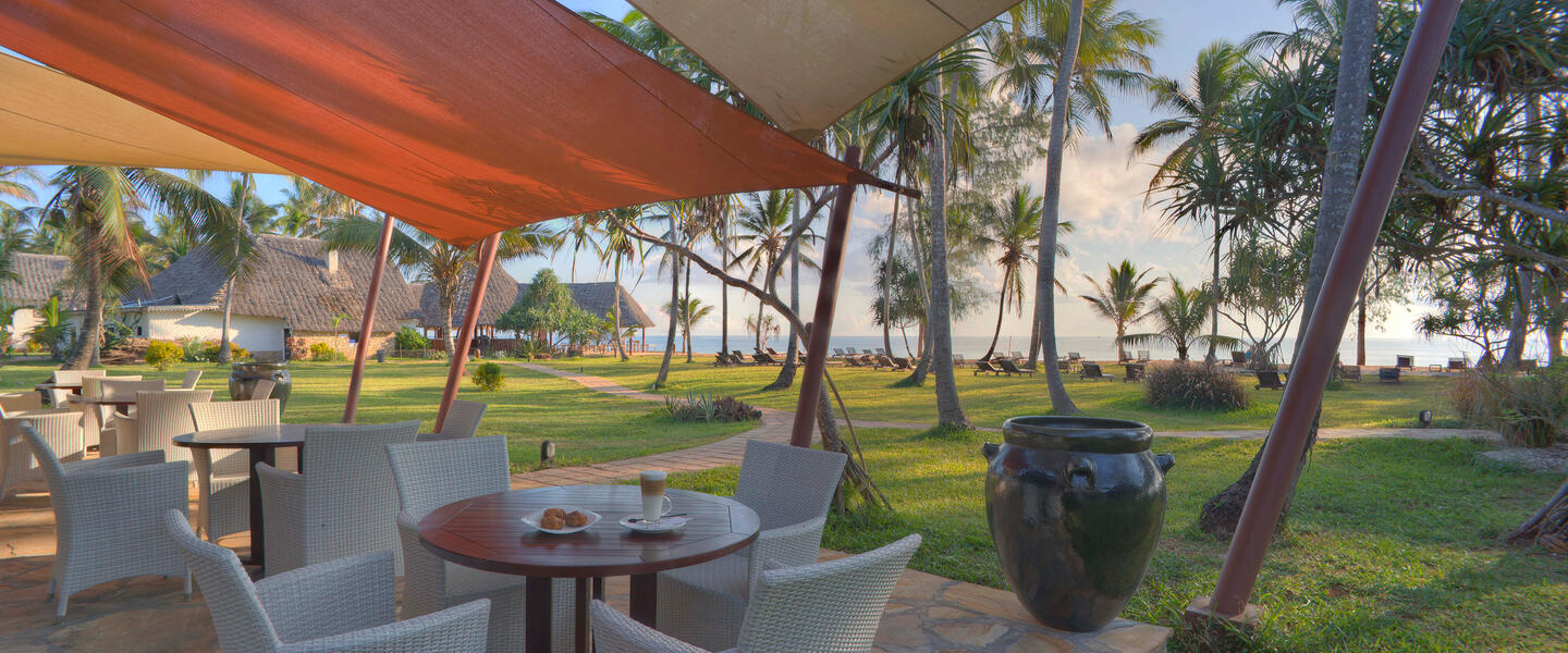 Tansania - Badeverlängerung im Bluebay Beach Resort & Spa auf Sansibar Tansania - Badeverlängerung im Bluebay Beach Resort & Spa auf Sansibar